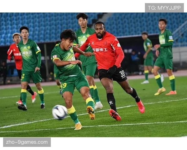 海伦芬新帅维尔德曼重任在肩 率领青年军保级